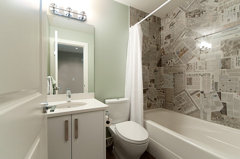2728-west-37th-ave-downstairs-bathrm